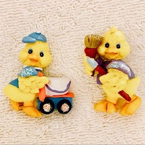 EASTER JEWELRY 4 ADORABLE CHICKS PINS